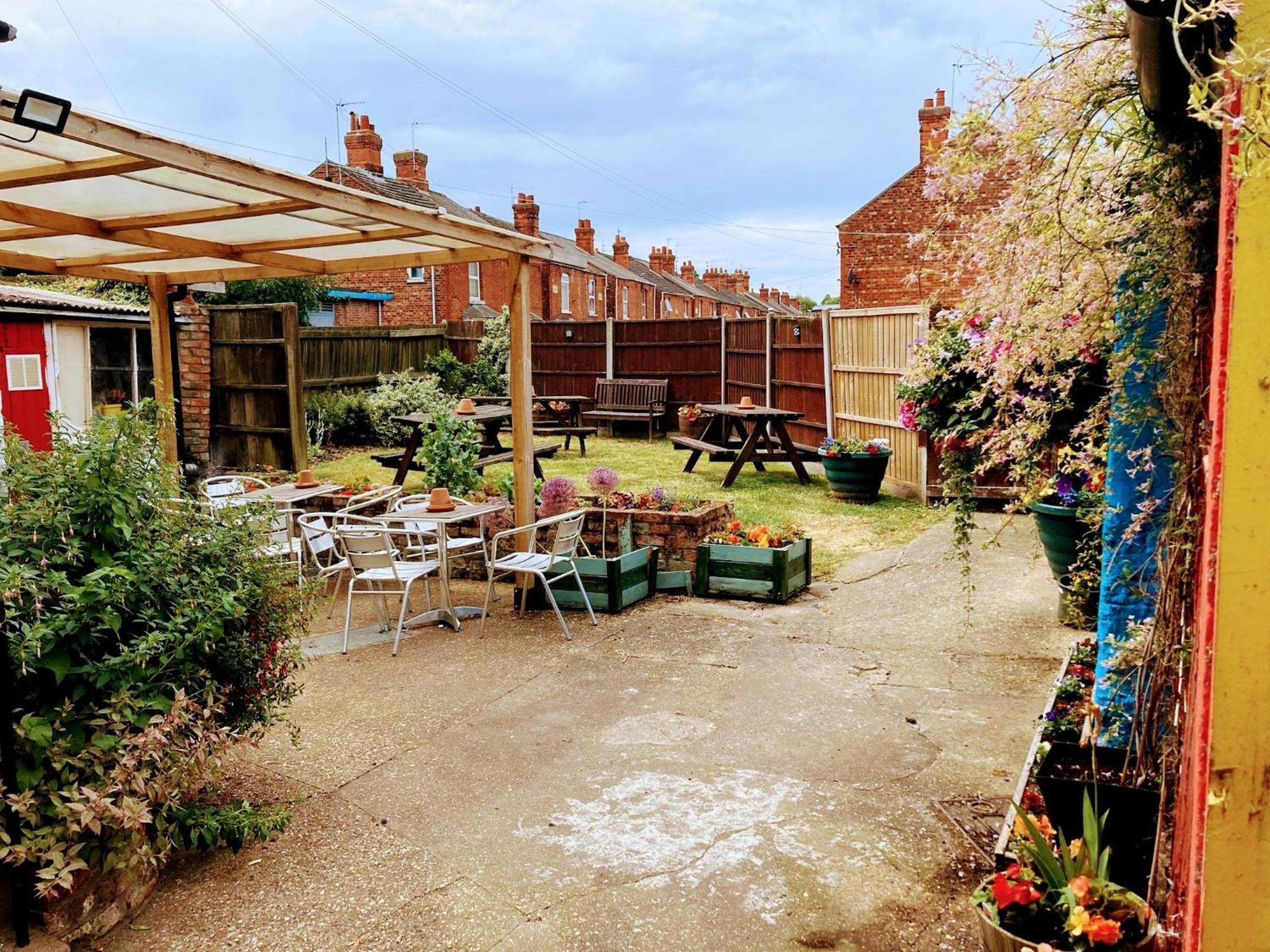Bed and Breakfast The King'S Arms Бостон Экстерьер фото